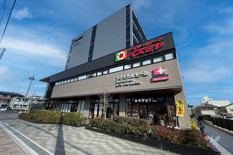 イズミヤ新中条町店